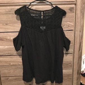 Old navy size XL cold shoulder top